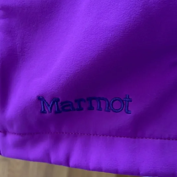 Marmot waterproof jacket, size medium great condition - Picture 4 of 5